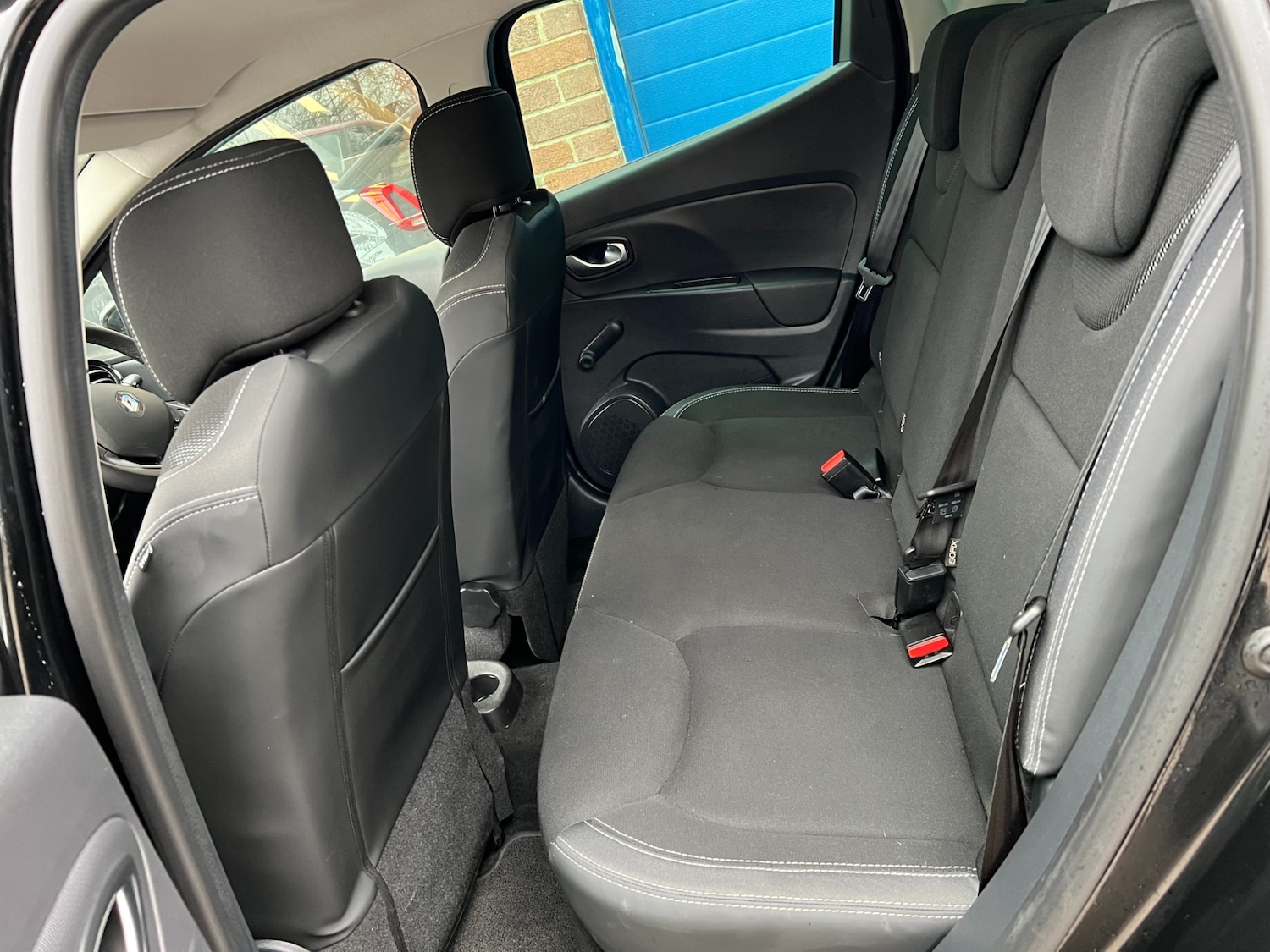 Used Renault Clio 2019 for sale - 77917345: Photo 12