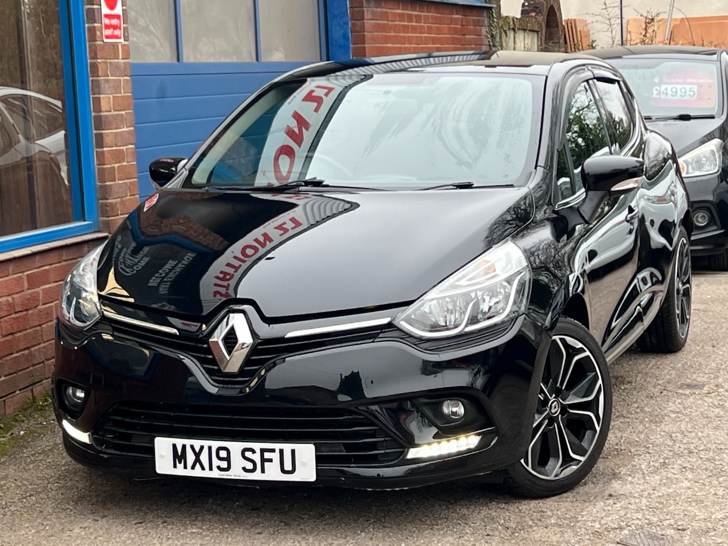 Used Renault Clio 2019 for sale - 77917345: Photo 6