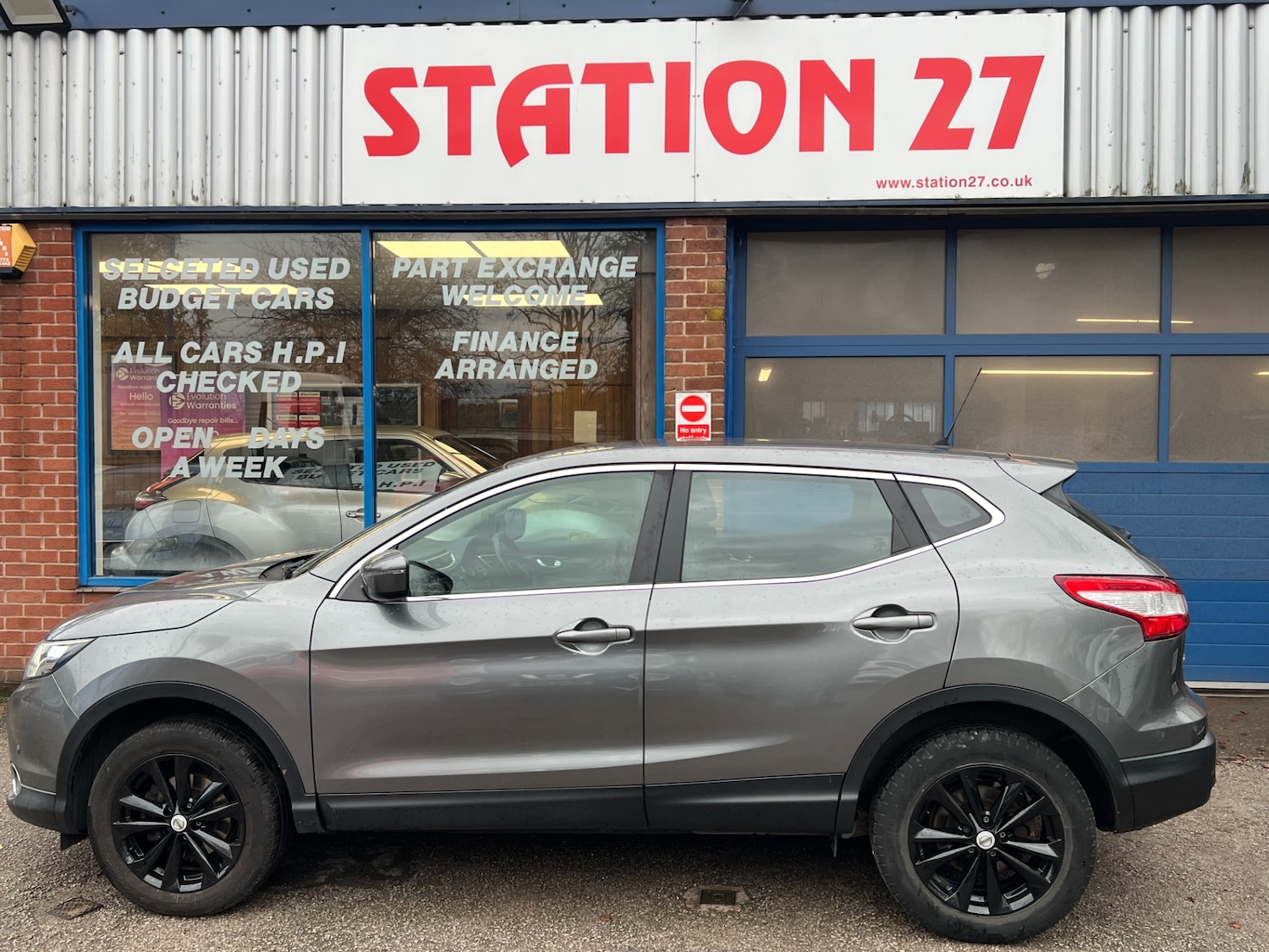 Used Nissan Qashqai 2016 for sale - 76544352: Photo 4