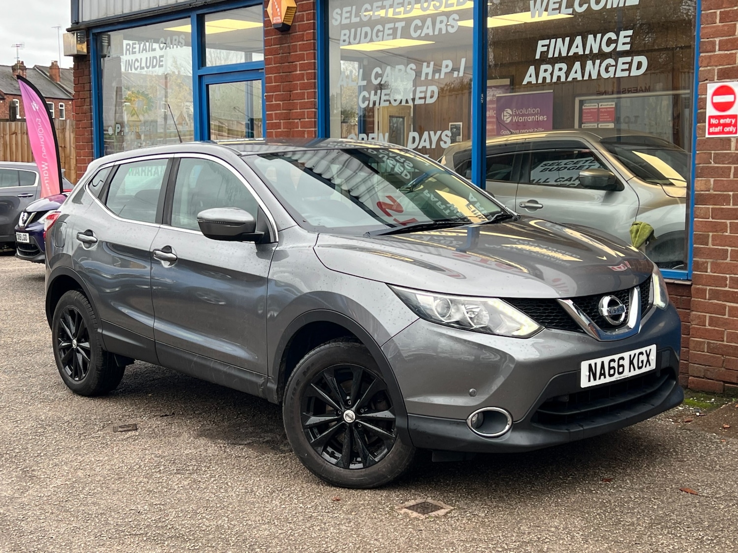 Used Nissan Qashqai 2016 for sale - 76544352: Photo 5