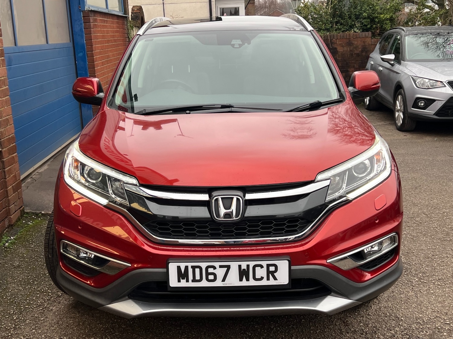 Used Honda CR-V 2017 for sale - 77731038: Photo 2