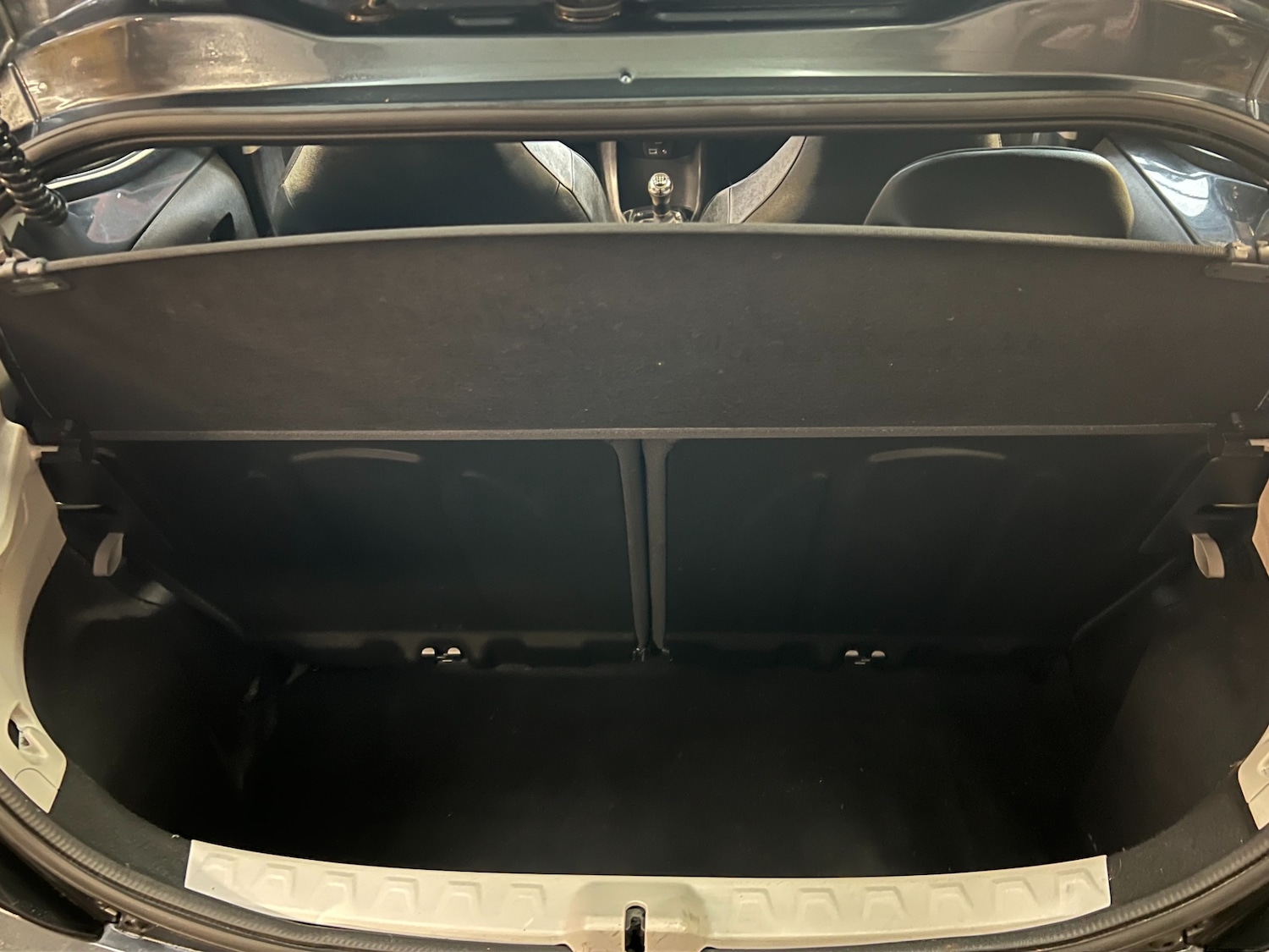 Used Toyota AYGO 2015 for sale - 77036134: Photo 25