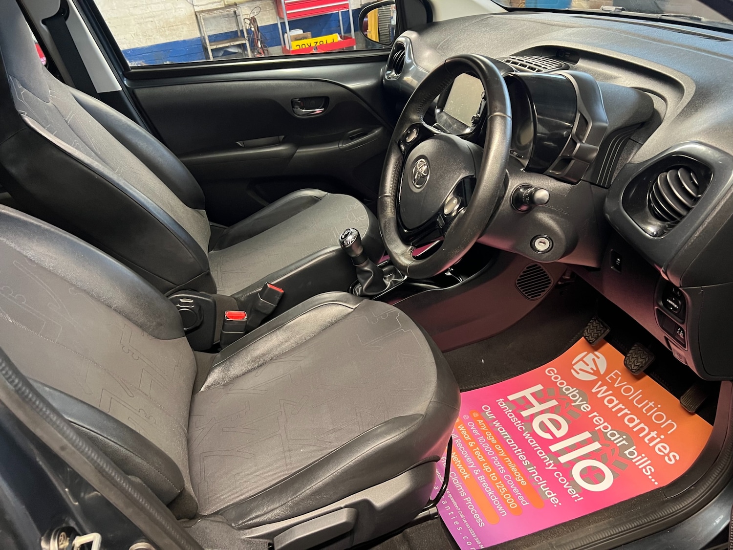 Used Toyota AYGO 2015 for sale - 77036134: Photo 8