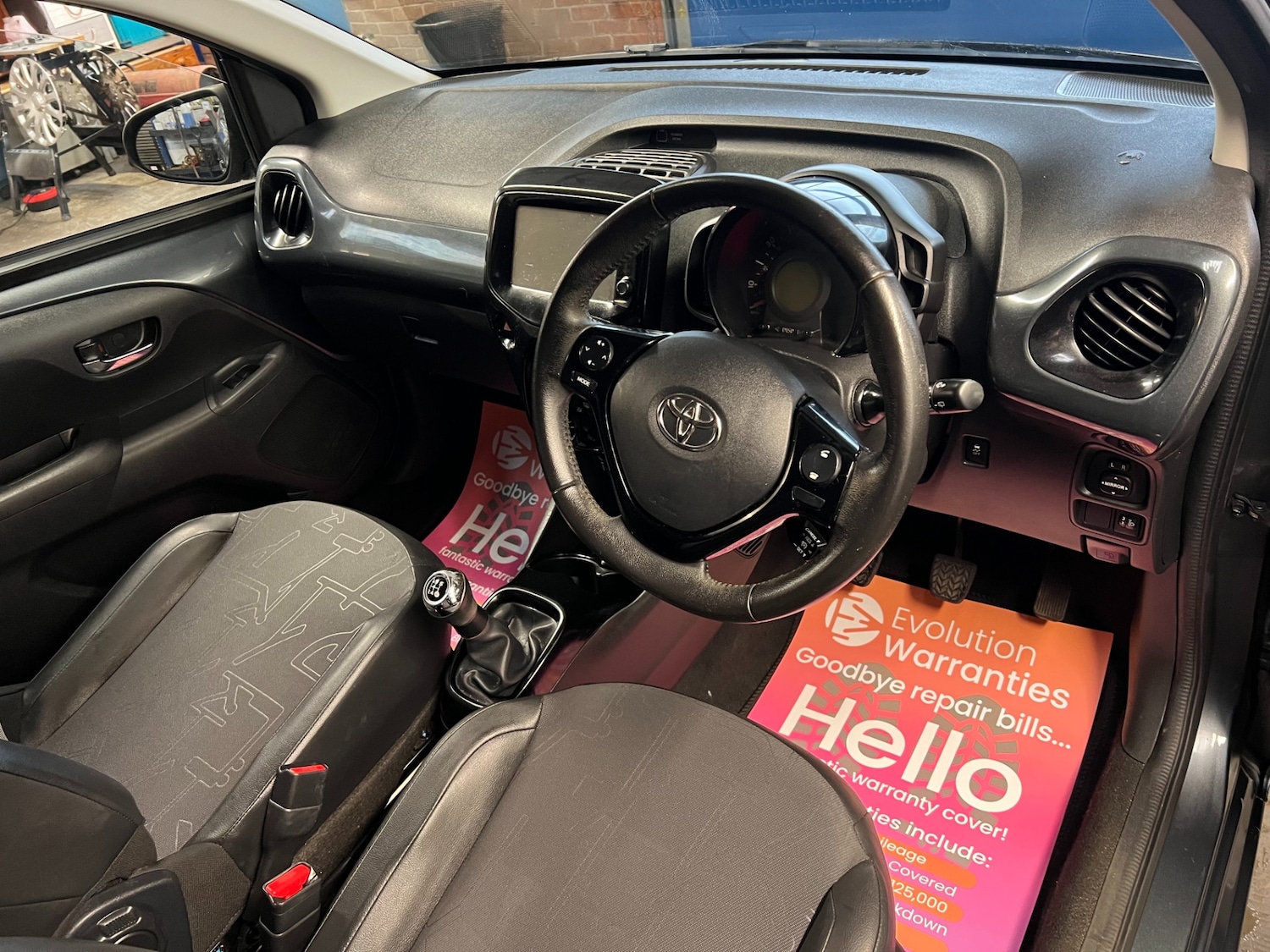 Used Toyota AYGO 2015 for sale - 77036134: Photo 9