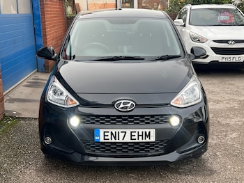 Used Hyundai i10 2017 for sale - 77556930: Photo