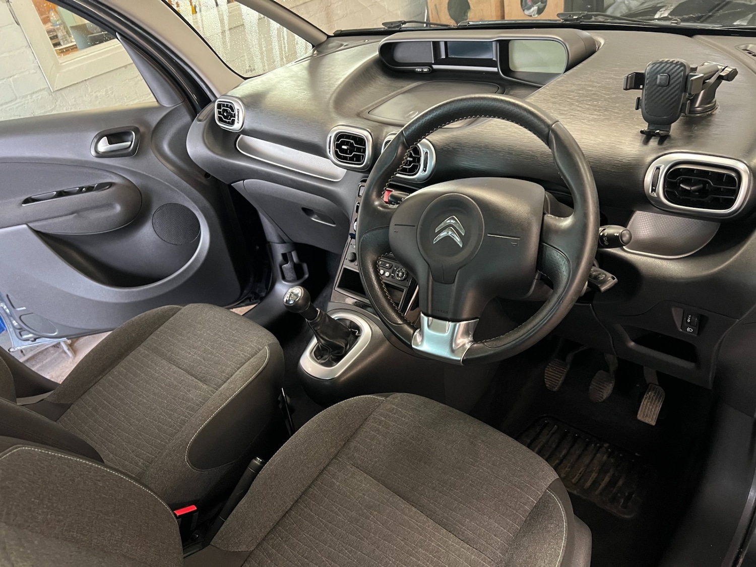 Used Citroen C3 Picasso 2016 for sale - 76831748: Photo 11