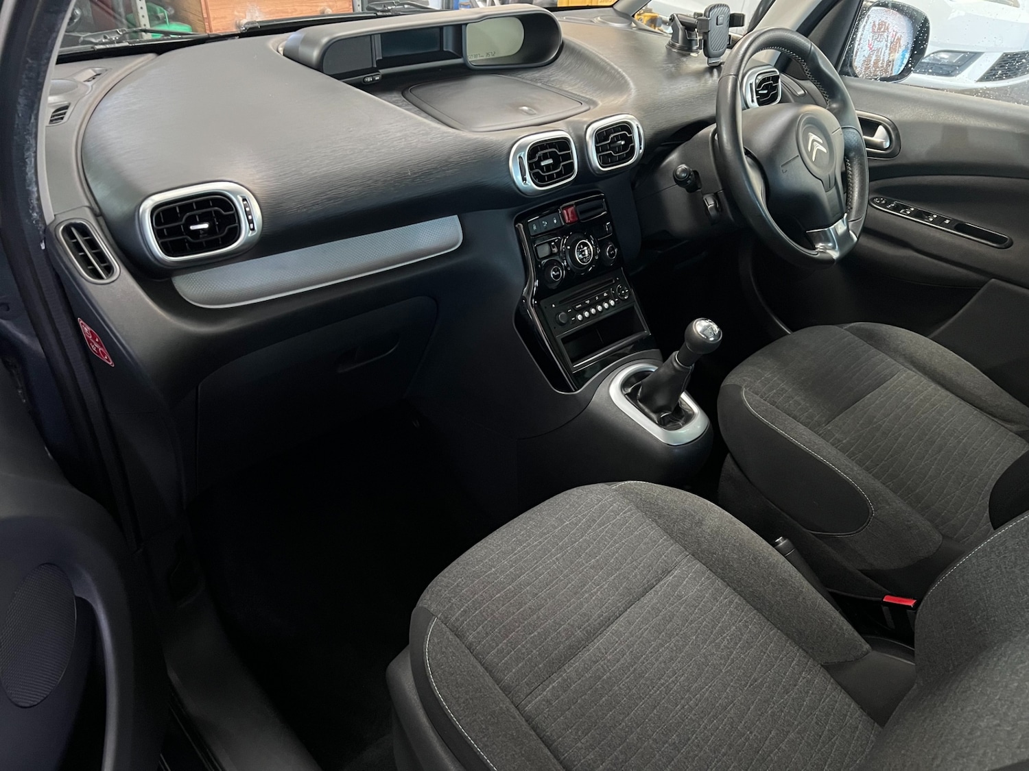 Used Citroen C3 Picasso 2016 for sale - 76831748: Photo 13