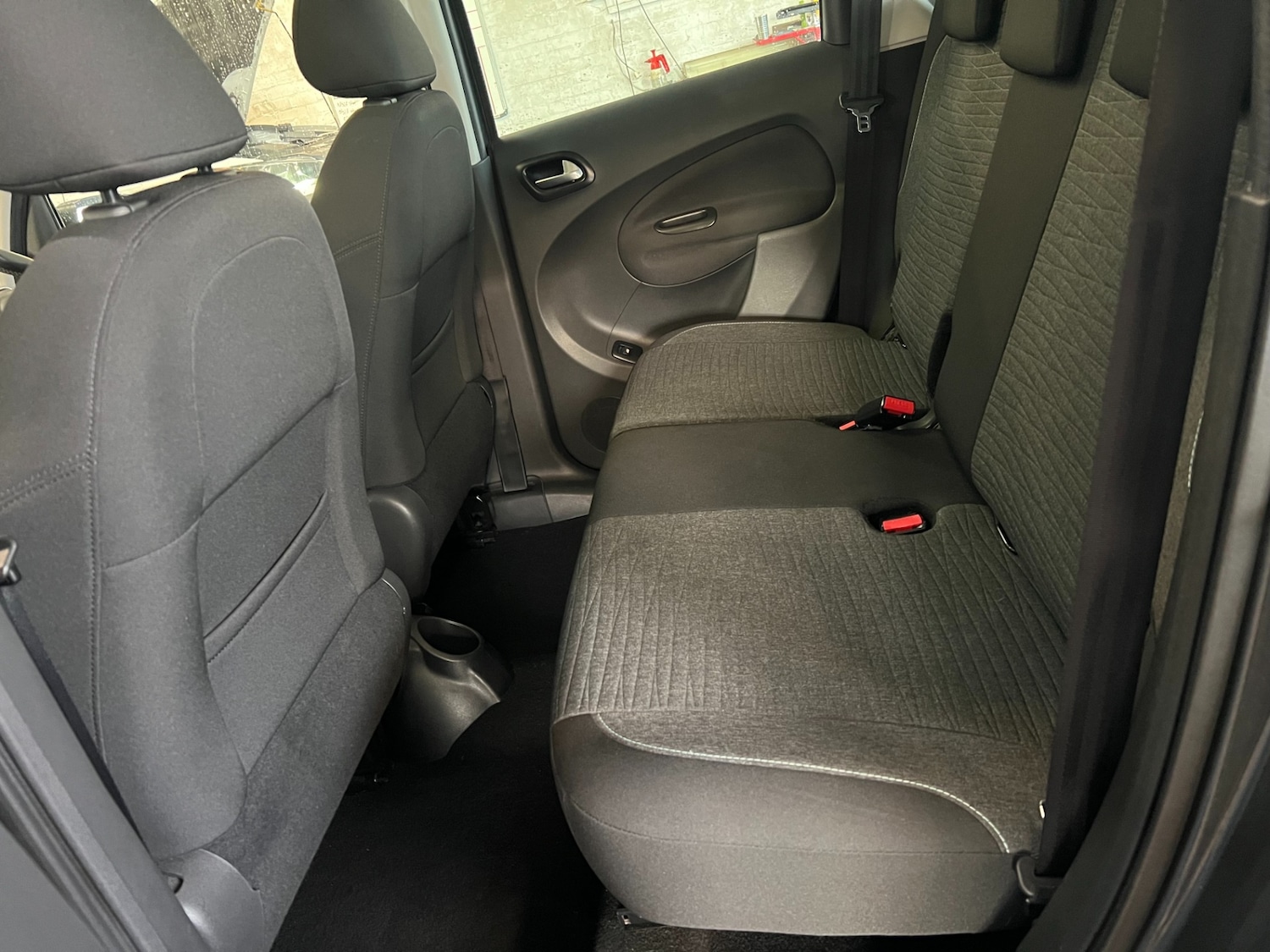 Used Citroen C3 Picasso 2016 for sale - 76831748: Photo 17