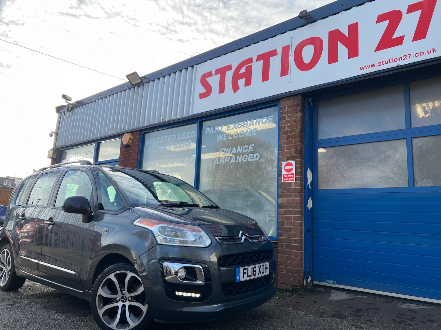 Used Citroen C3 Picasso 2016 for sale - 76831748: Photo 4