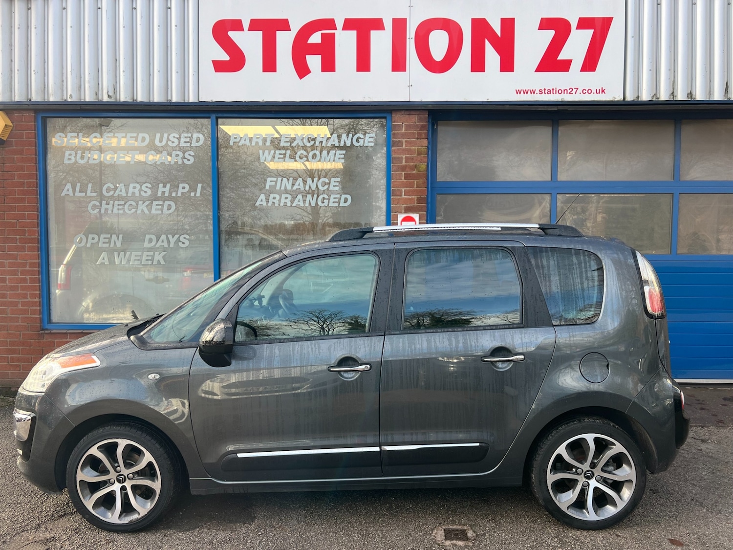 Used Citroen C3 Picasso 2016 for sale - 76831748: Photo 5