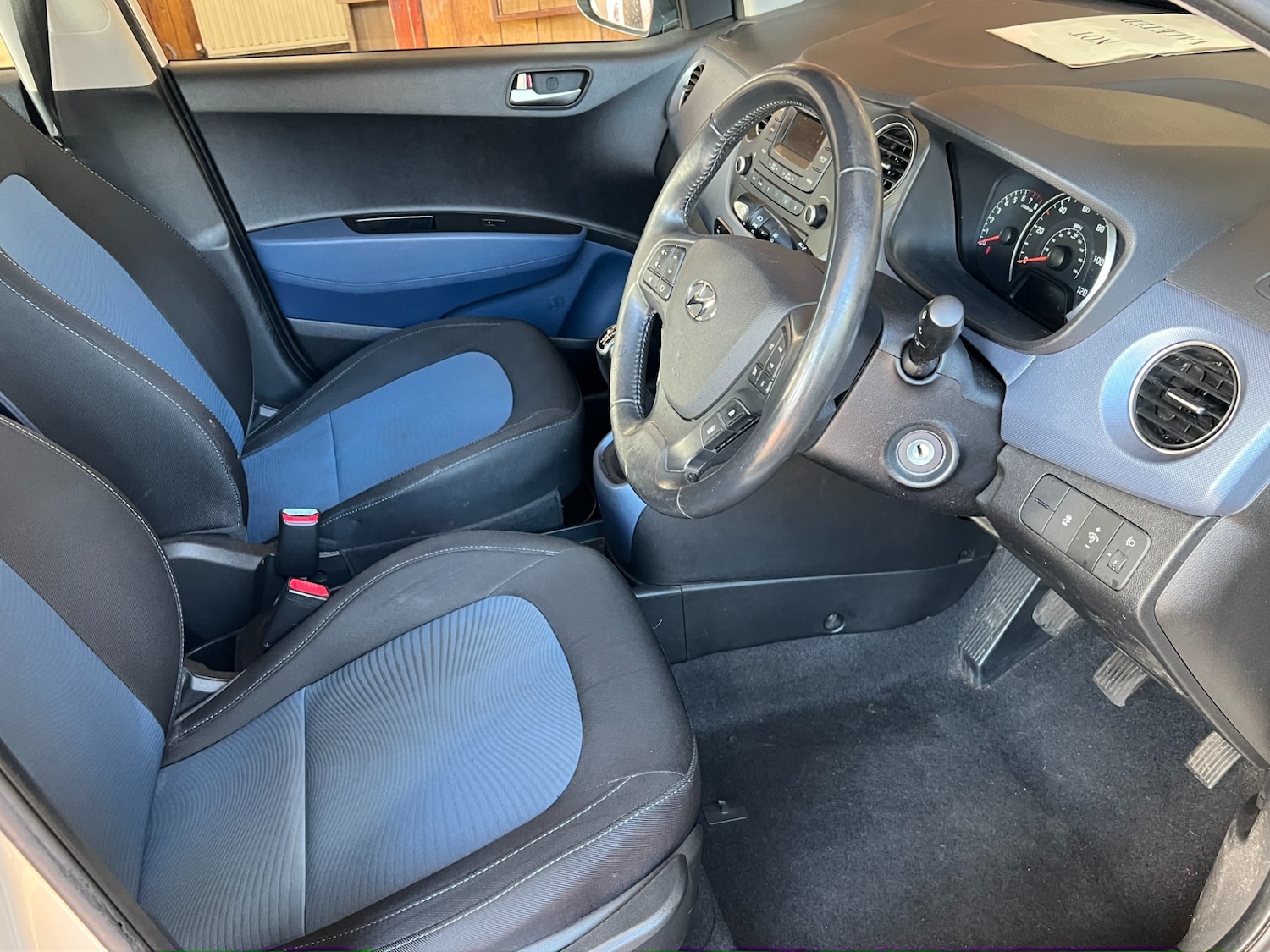 Used Hyundai i10 2014 for sale - 76374794: Photo 11