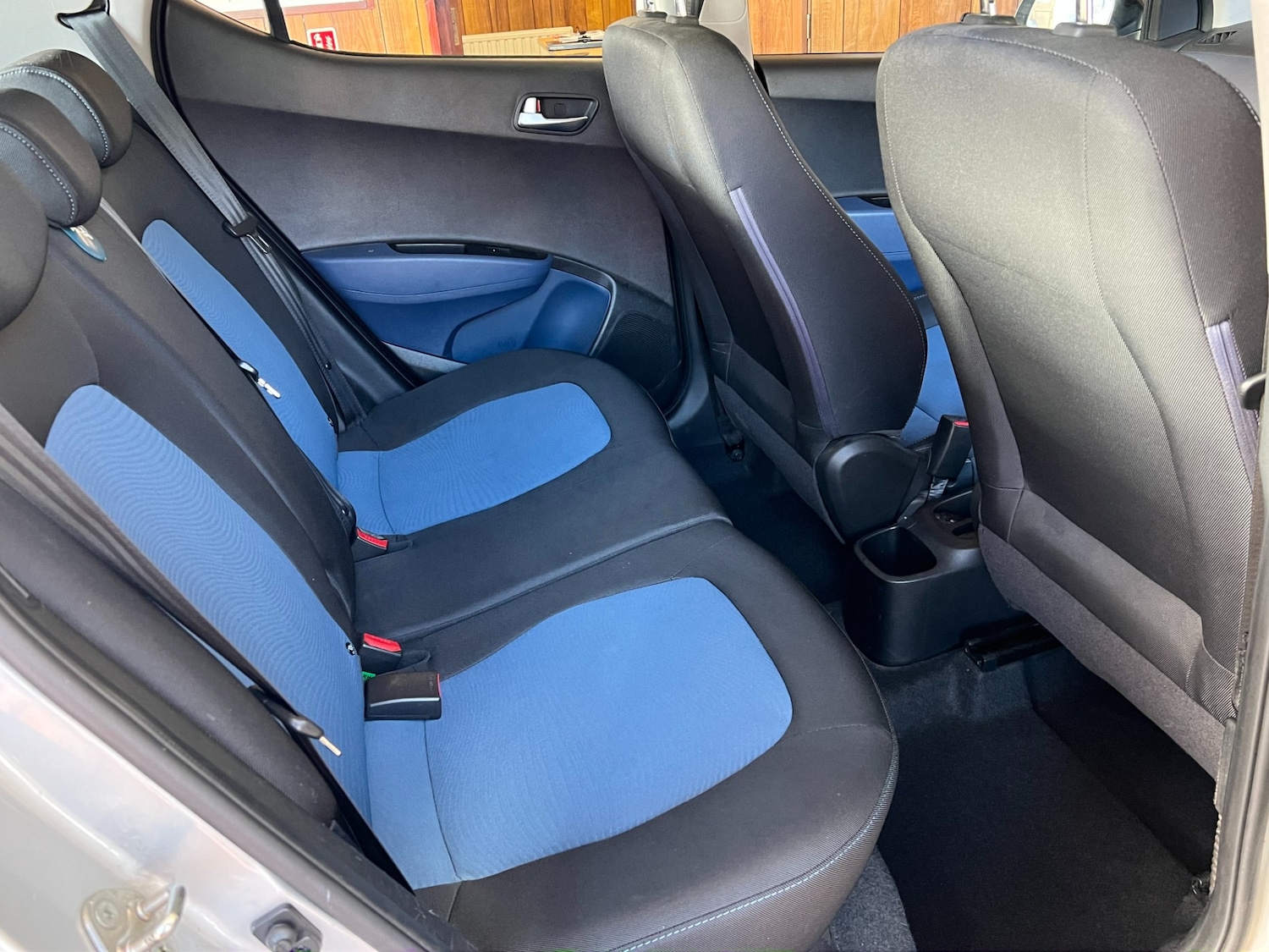 Used Hyundai i10 2014 for sale - 76374794: Photo 21