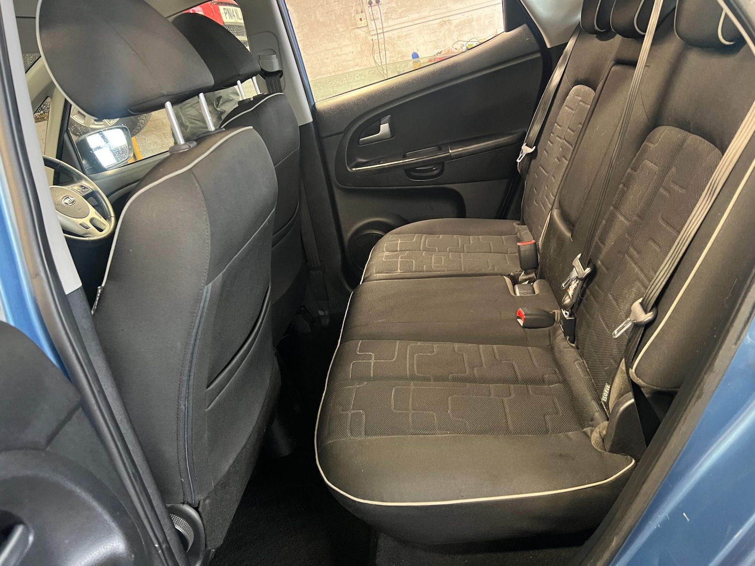 Used Kia Venga 2013 for sale - 77196529: Photo 13