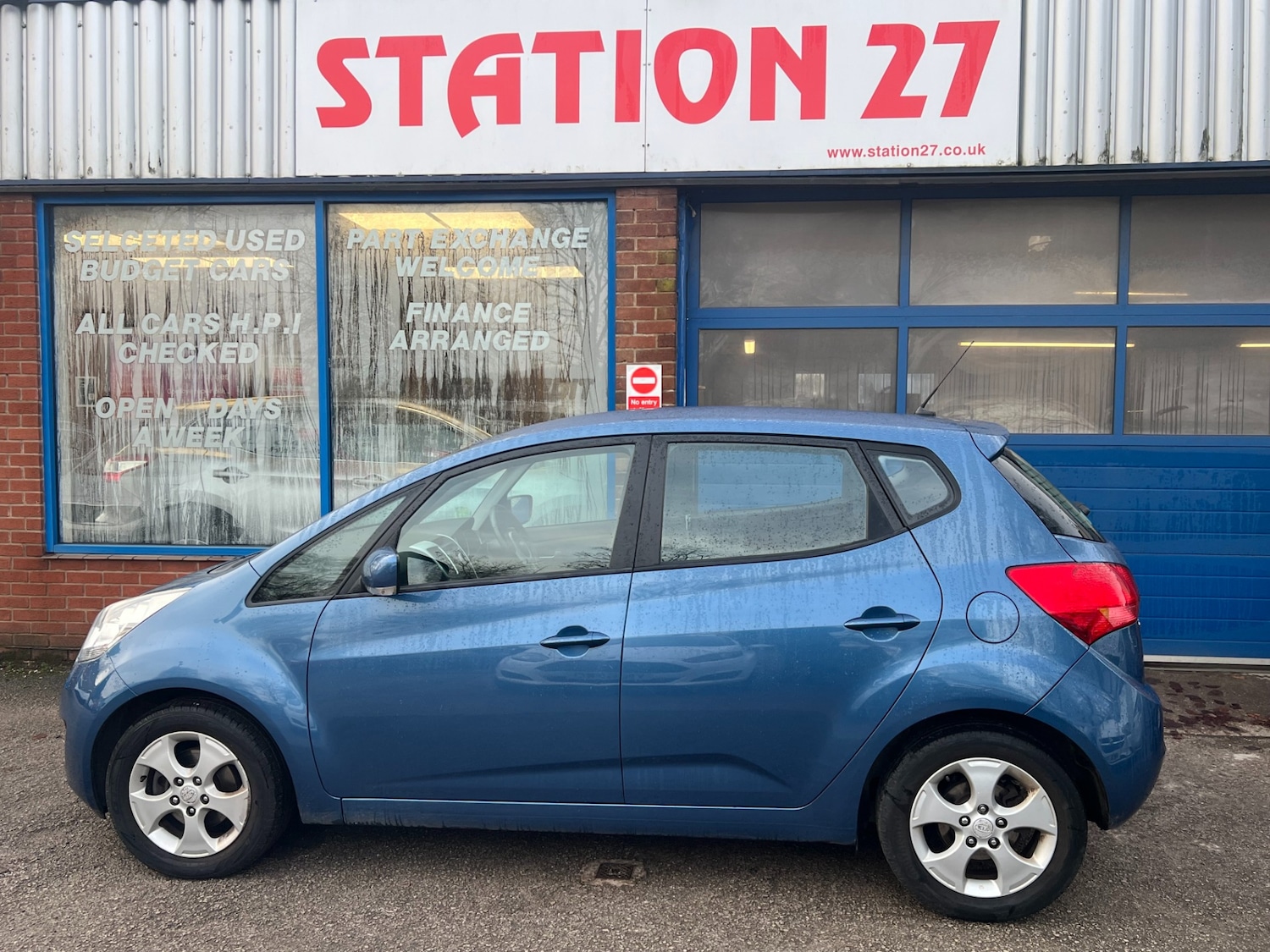 Used Kia Venga 2013 for sale - 77196529: Photo 2