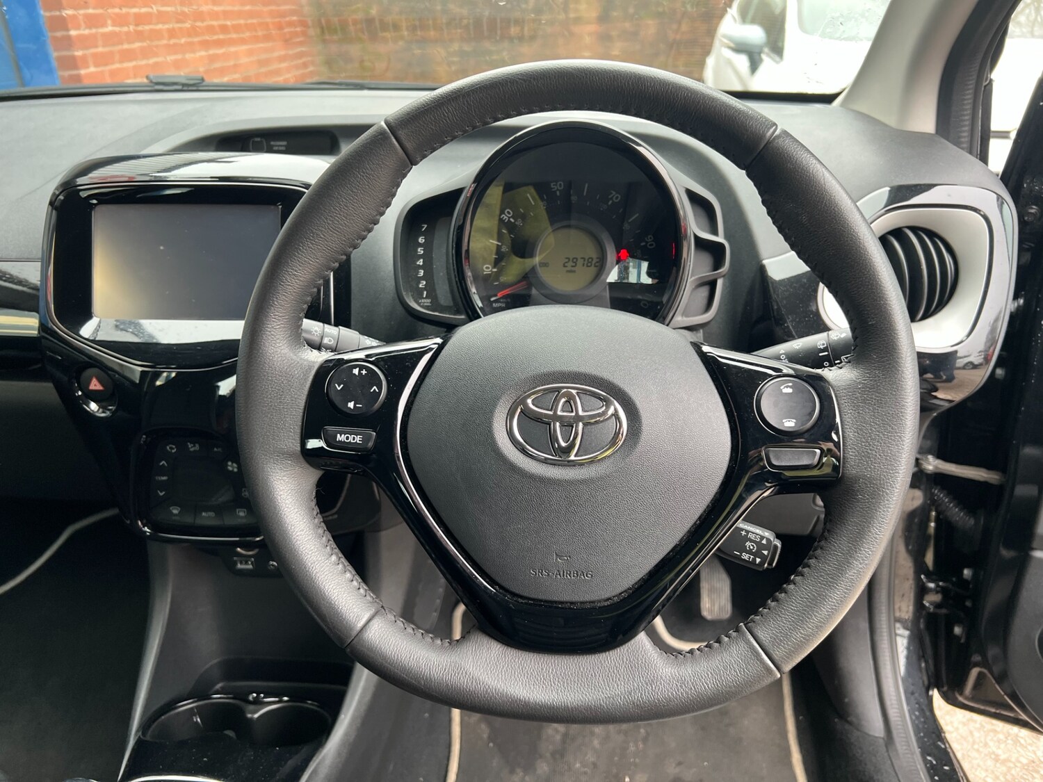 Used Toyota AYGO 2014 for sale - 77801866: Photo 19