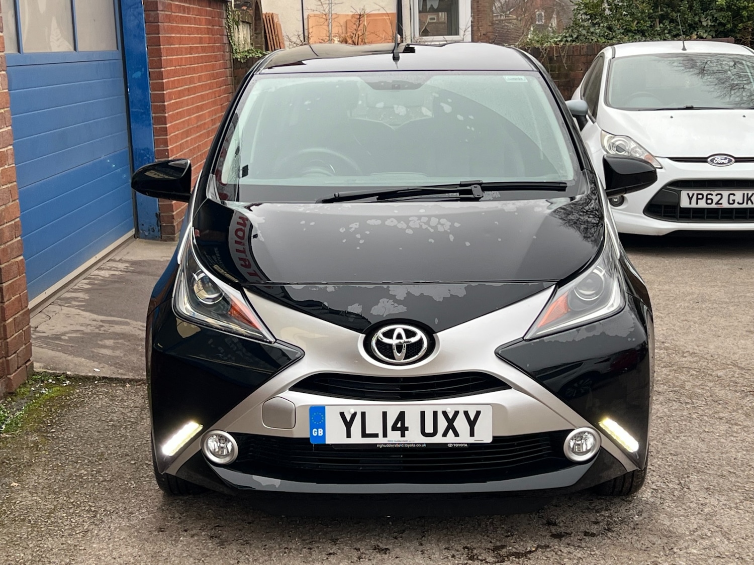 Used Toyota AYGO 2014 for sale - 77801866: Photo 2
