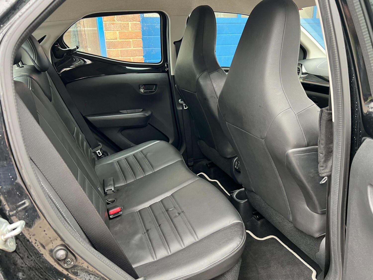 Used Toyota AYGO 2014 for sale - 77801866: Photo 21