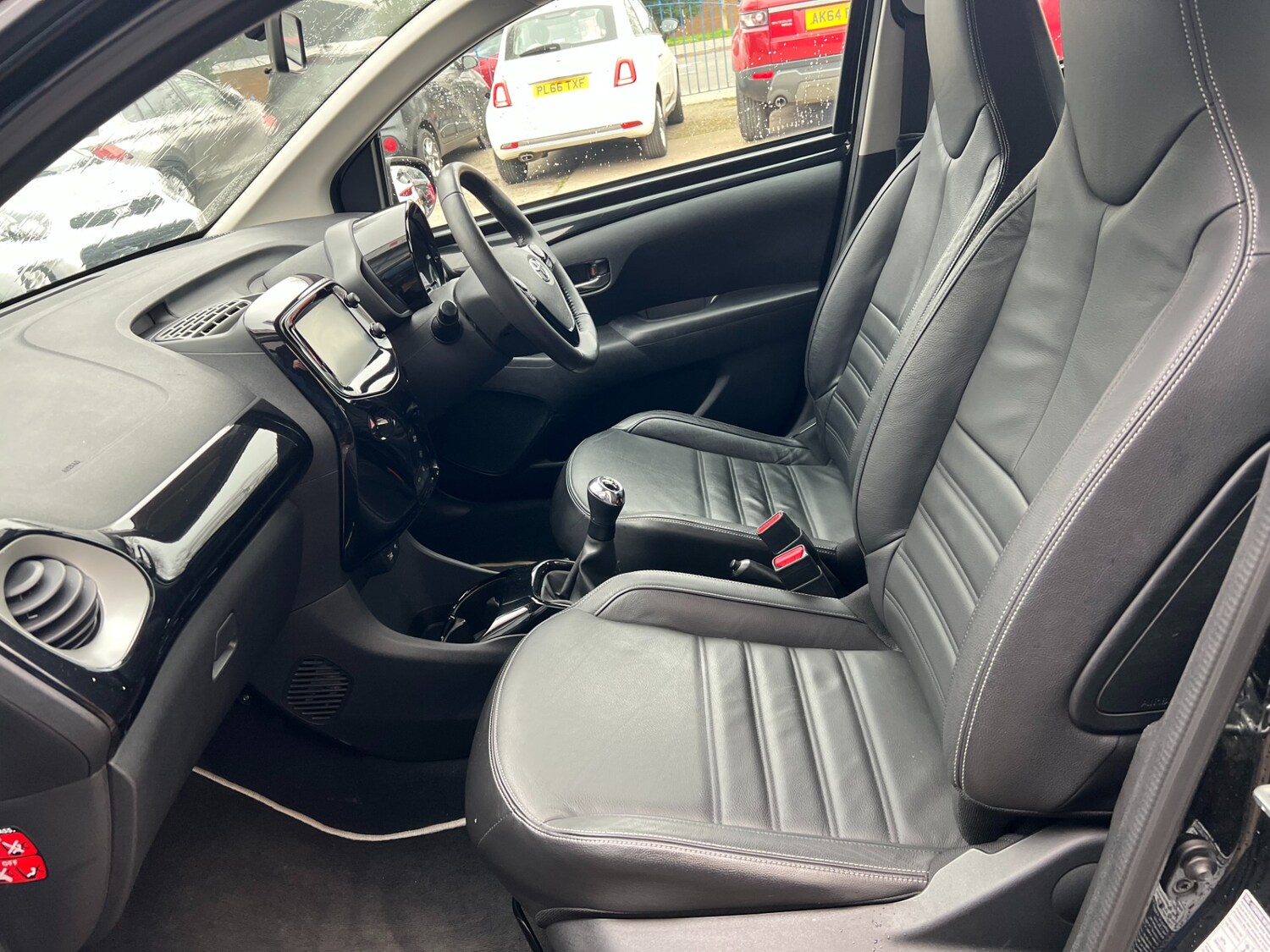 Used Toyota AYGO 2014 for sale - 77801866: Photo 22