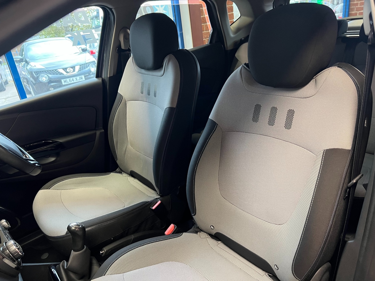 Used Renault Captur 2014 for sale - 76340119: Photo 18