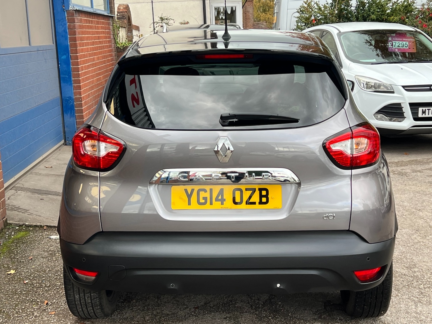 Used Renault Captur 2014 for sale - 76340119: Photo 6