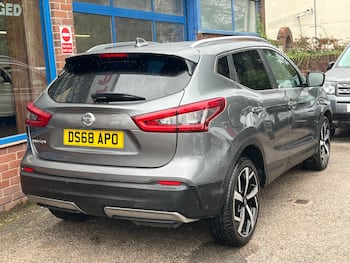 Used Nissan Qashqai 2018 for sale - 79801618: Photo