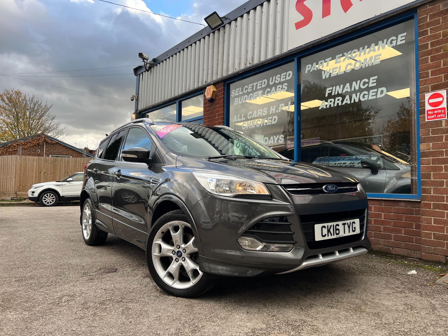 Used Ford Kuga 2016 for sale - 76392344: Photo 11