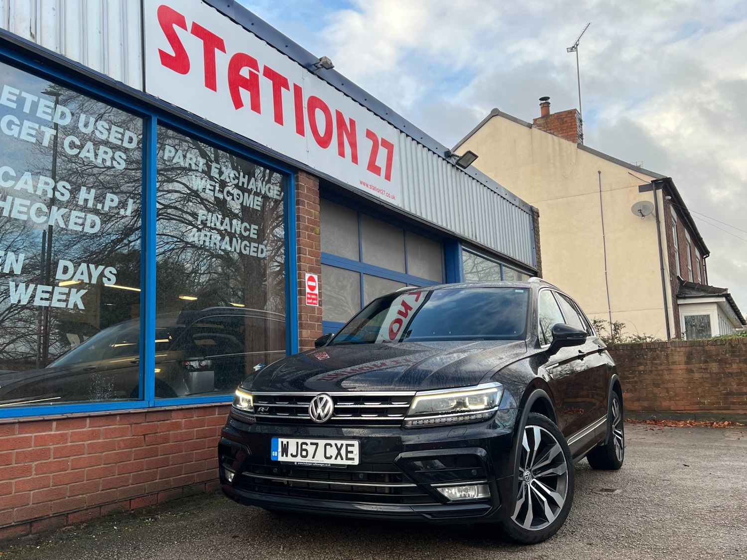 Used Volkswagen Tiguan 2017 for sale - 76682435: Photo 1