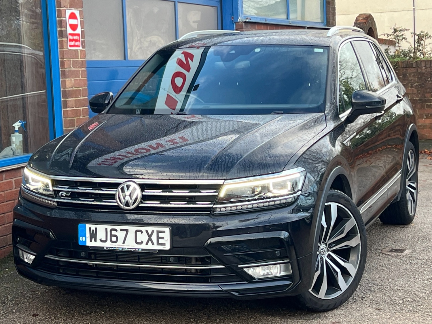 Used Volkswagen Tiguan 2017 for sale - 76682435: Photo 4