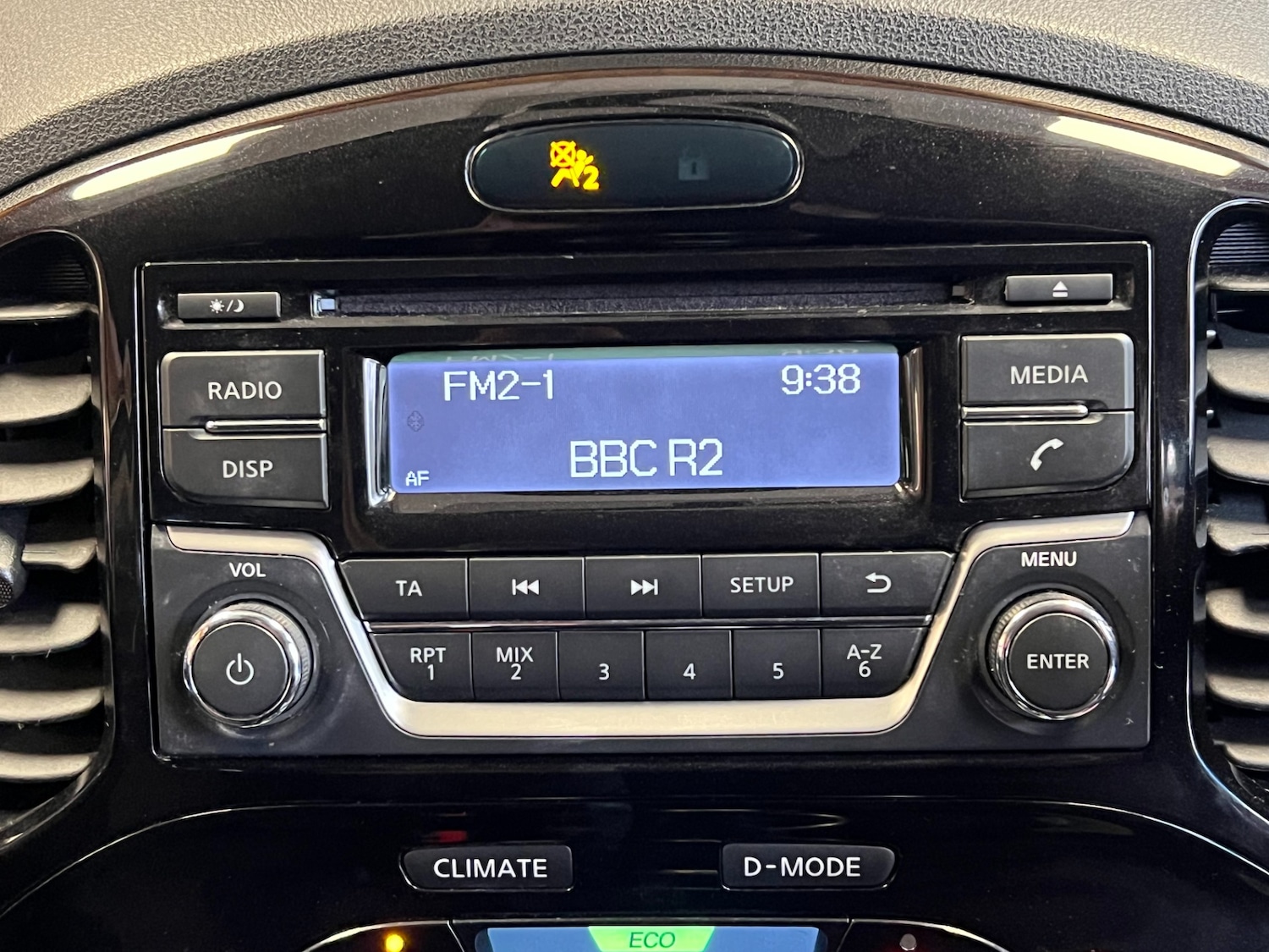 Used Nissan Juke 2014 for sale - 76330846: Photo 25