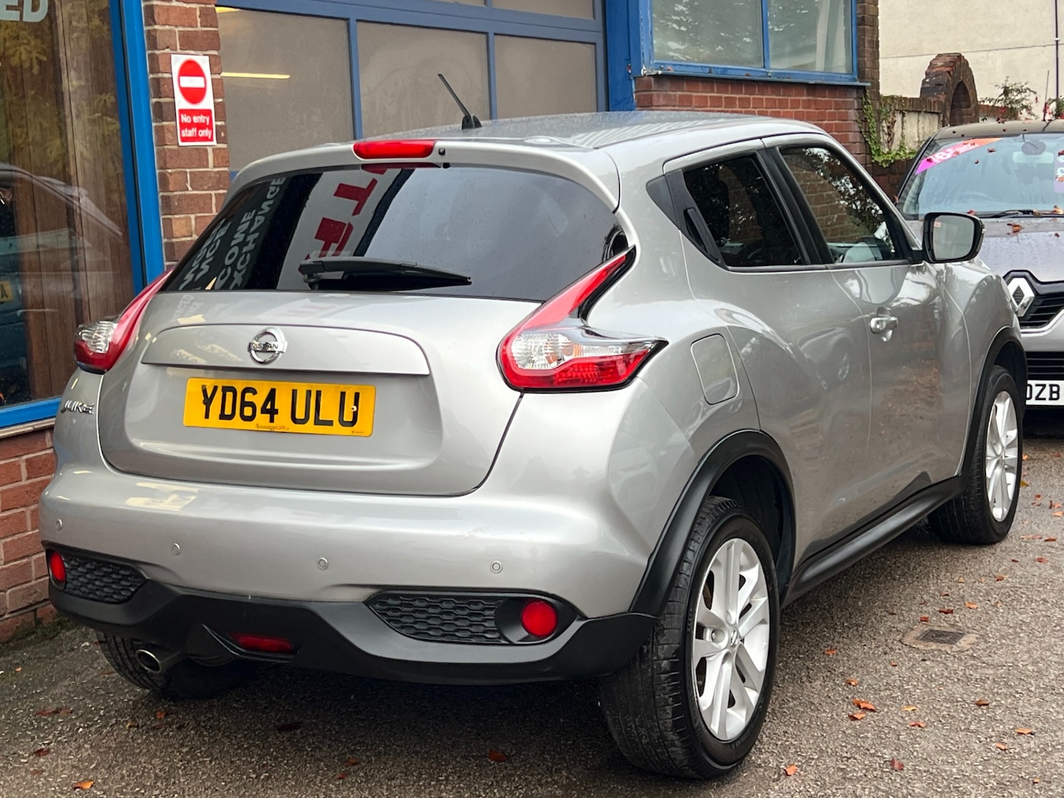 Used Nissan Juke 2014 for sale - 76330846: Photo 7