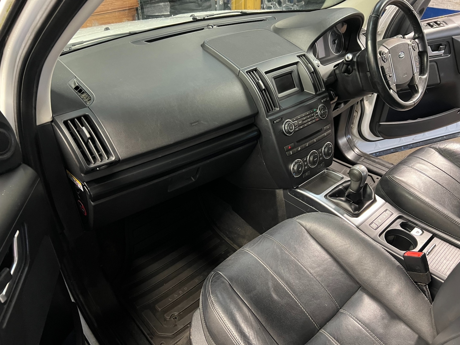 Used Land Rover Freelander 2014 for sale - 77247603: Photo 17