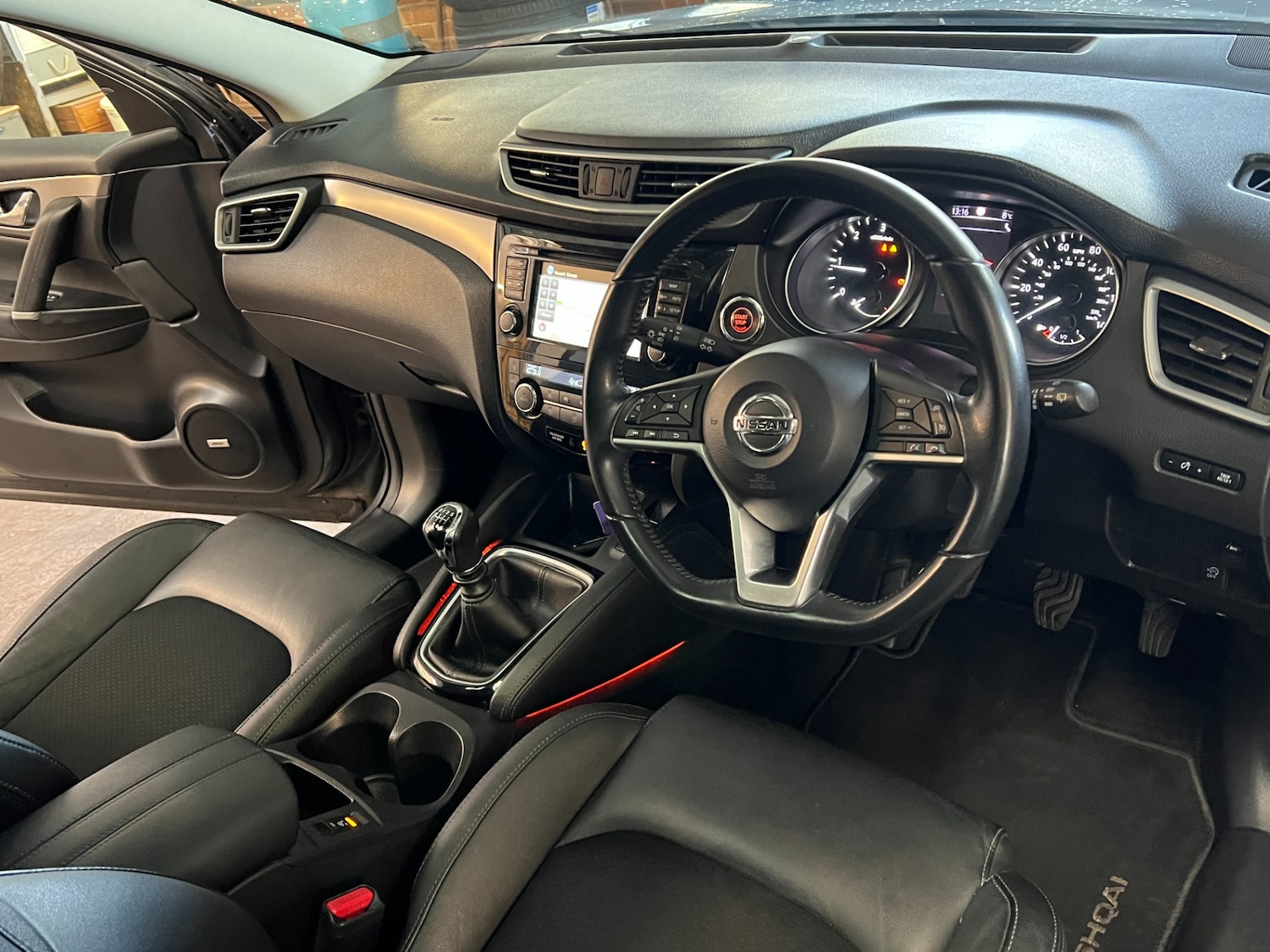 Used Nissan Qashqai 2018 for sale - 76375053: Photo 14