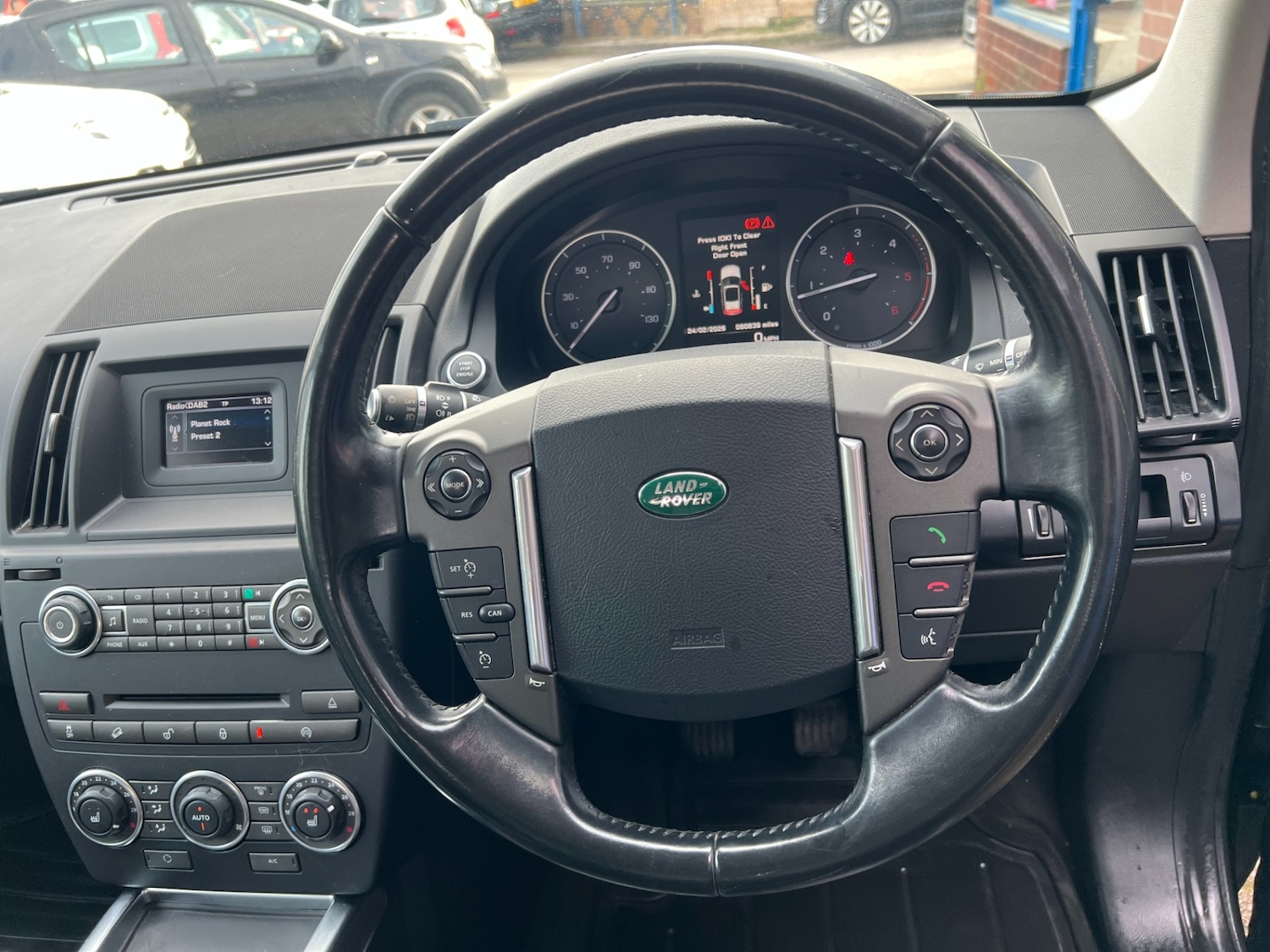 Used Land Rover Freelander 2014 for sale - 77650017: Photo 15