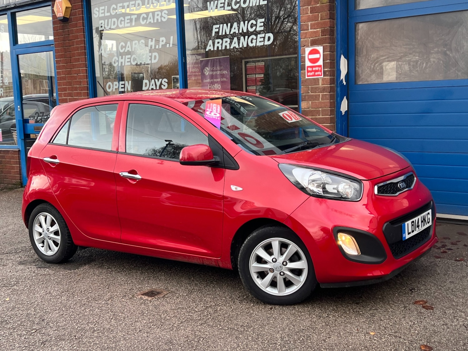 Used Kia Picanto 2014 for sale - 76845901: Photo 9