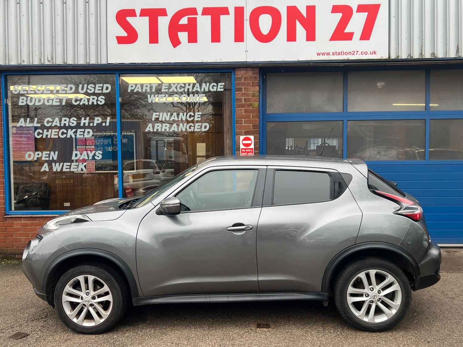 Used Nissan Juke 2017 for sale - 77616311: Photo 3