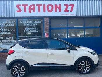 Used Renault Captur 2015 for sale - 79537659: Photo