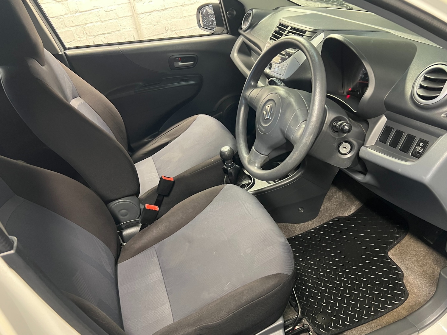 Used Suzuki Alto 2015 for sale - 76877987: Photo 11