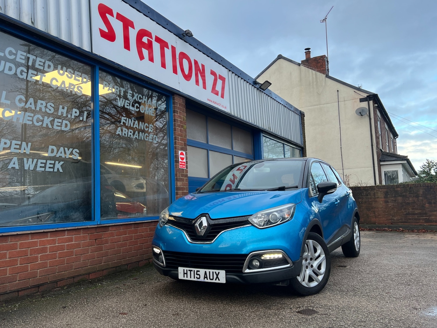 Used Renault Captur 2015 for sale - 77180777: Photo 3
