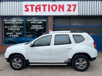 Used Dacia Duster 2015 for sale - 79390452: Photo