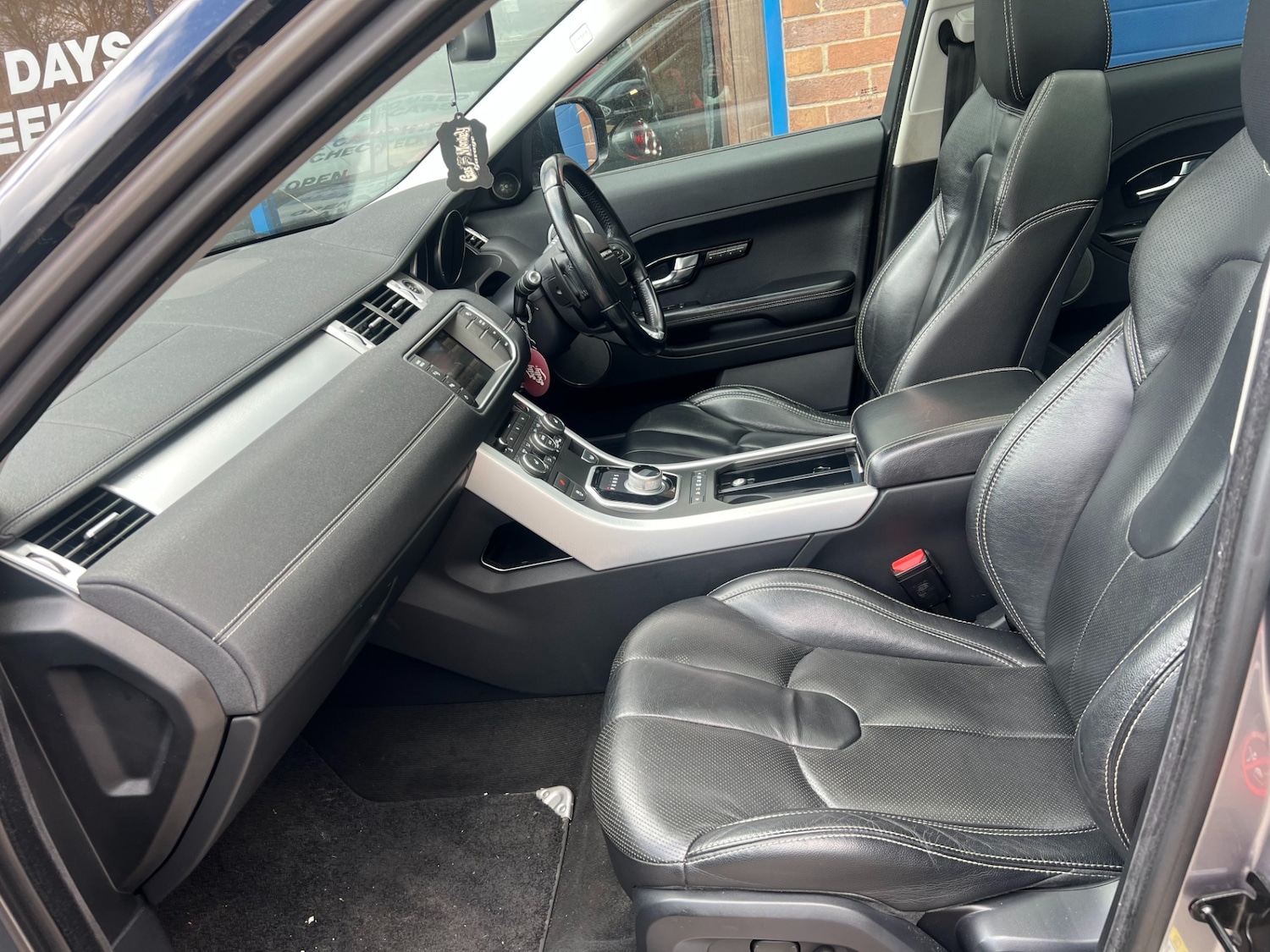 Used Land Rover Range Rover Evoque 2012 for sale - 78133685: Photo 12