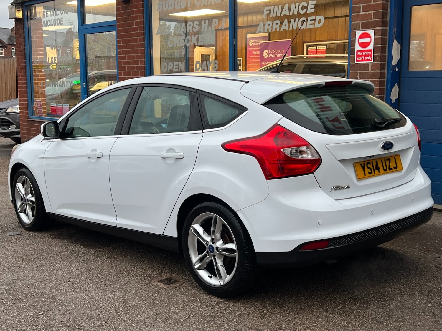 Used Ford Focus 2014 for sale - 76404417: Photo 7