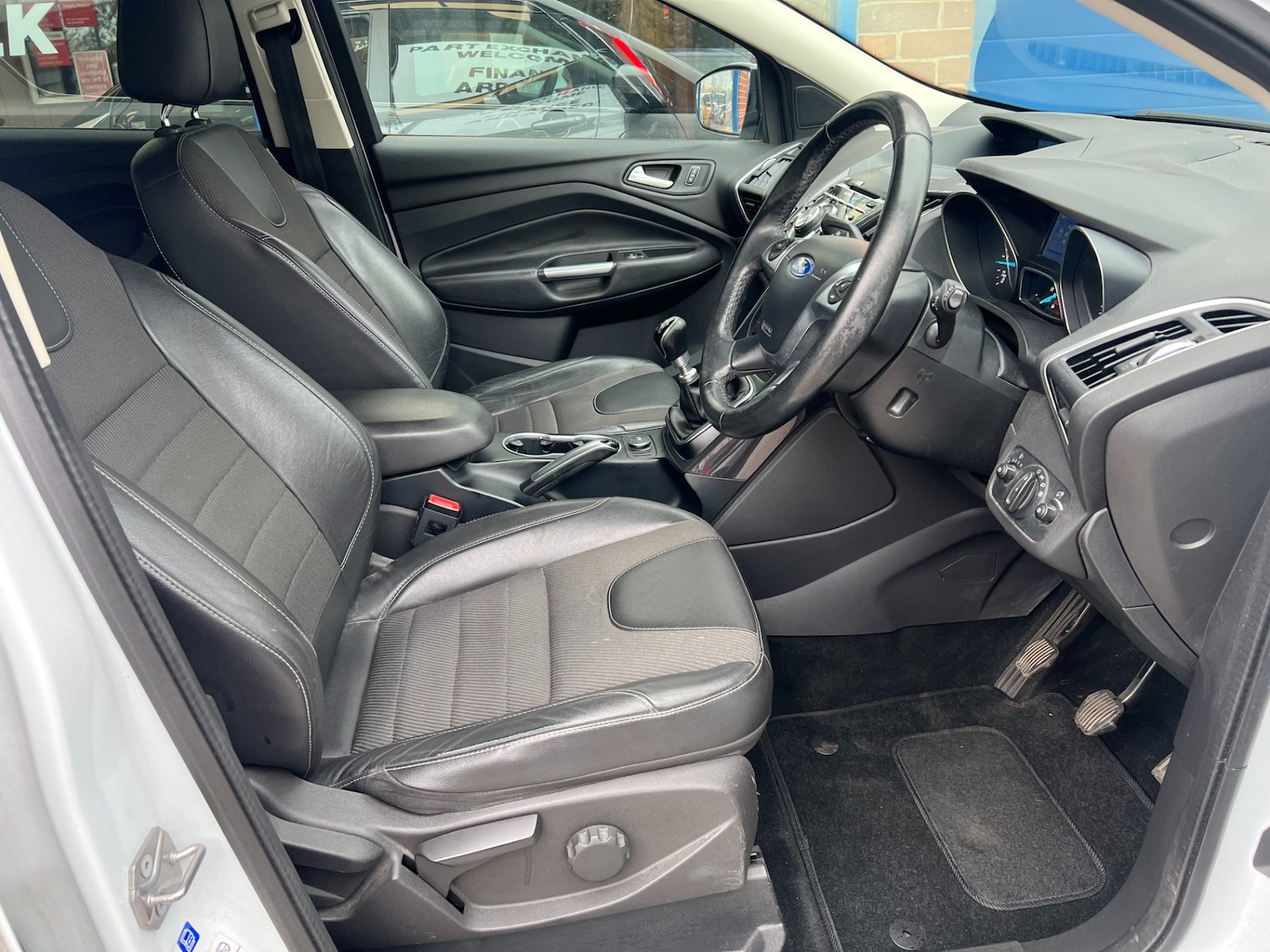 Used Ford Kuga 2015 for sale - 78179736: Photo 11