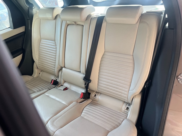 Used Land Rover Discovery Sport 2015 for sale - 76170959: Photo 16
