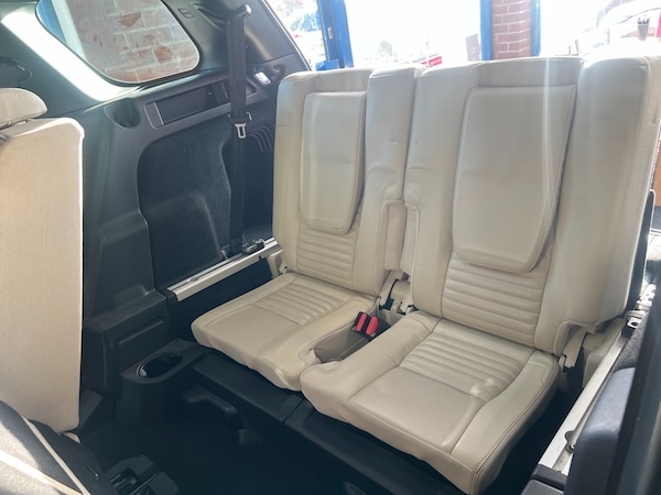 Used Land Rover Discovery Sport 2015 for sale - 76170959: Photo 28