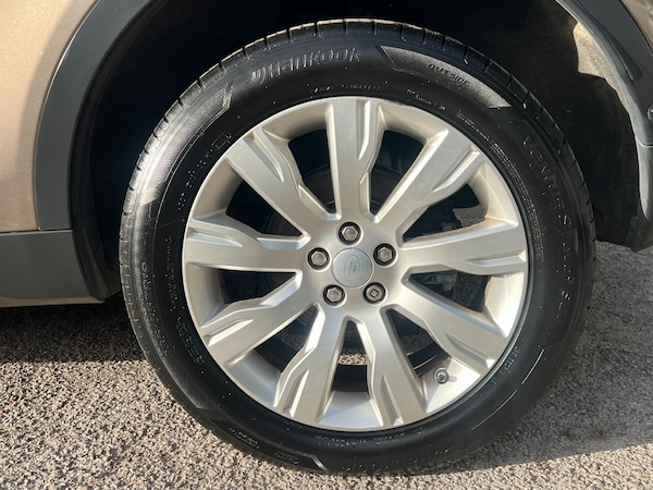 Used Land Rover Discovery Sport 2015 for sale - 76170959: Photo 36