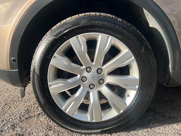 Used Land Rover Discovery Sport 2015 for sale - 76170959: Photo 37