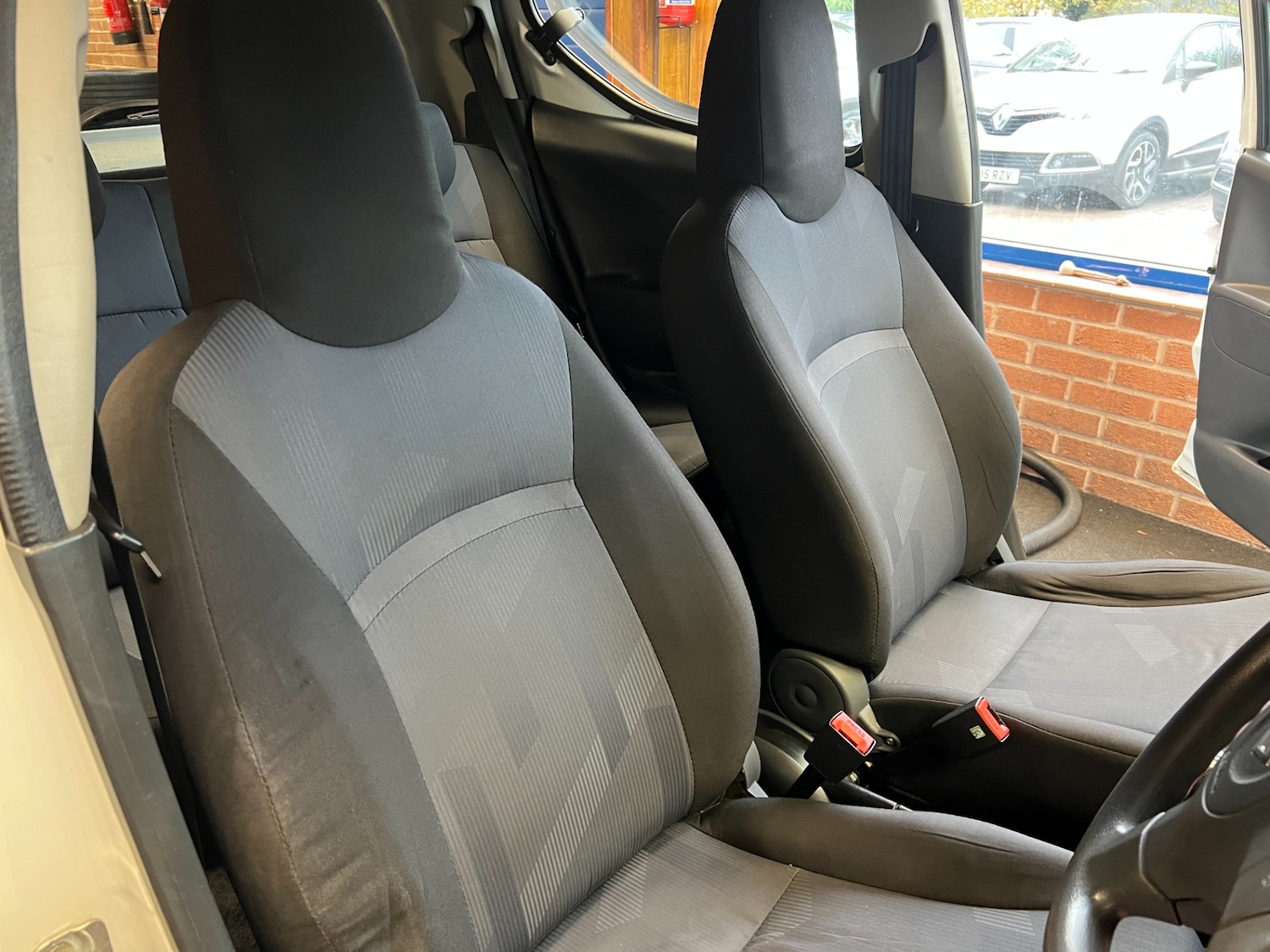 Used Suzuki Alto 2013 for sale - 76392398: Photo 16