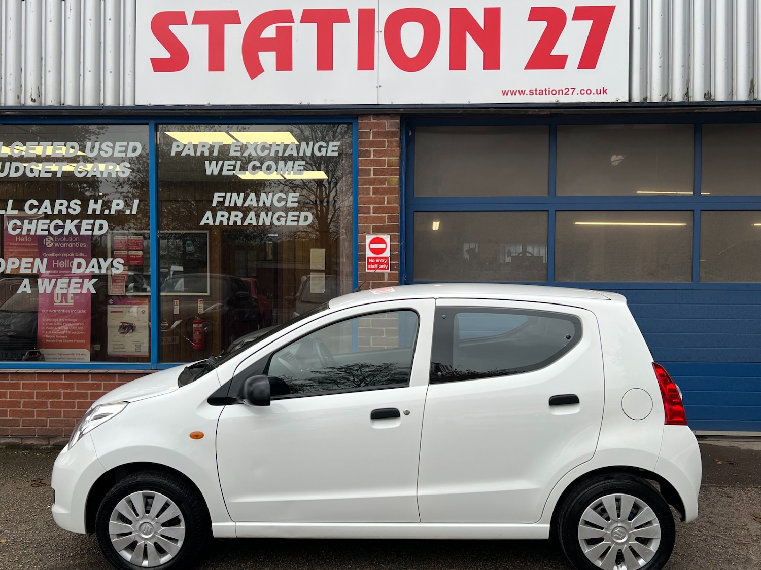 Used Suzuki Alto 2013 for sale - 76392398: Photo 3
