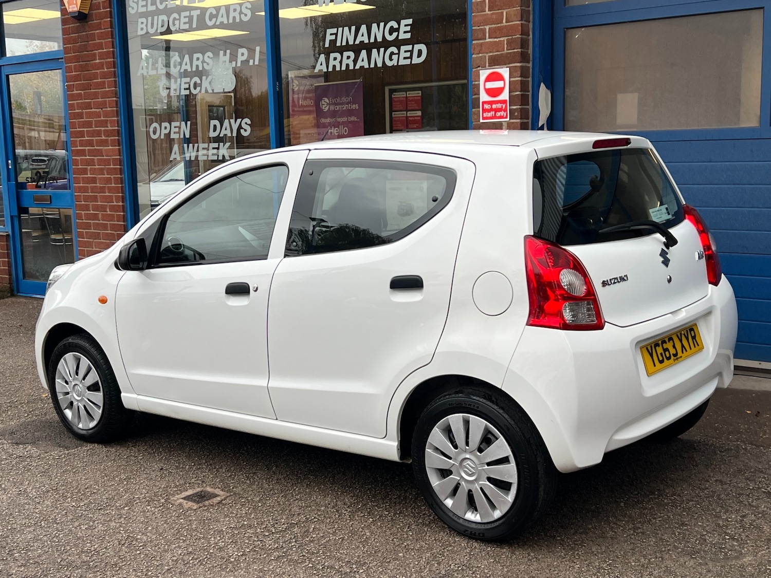 Used Suzuki Alto 2013 for sale - 76392398: Photo 32