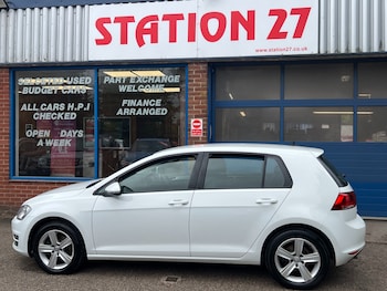 Used Volkswagen Golf 2016 for sale - 75649278: Photo